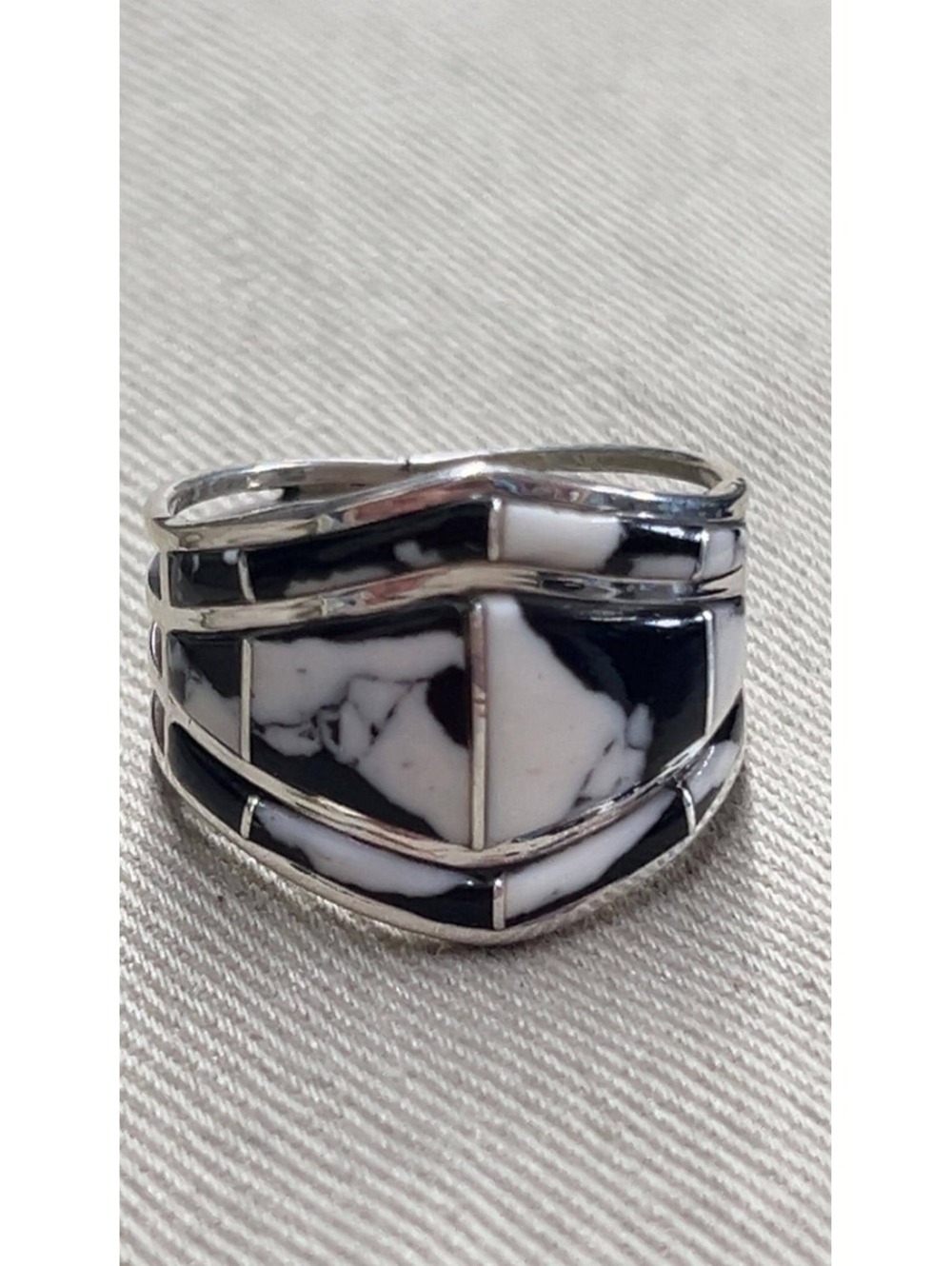 Navajo sterling silver white buffalo inlay traditional ring size 8.5 -Andrew